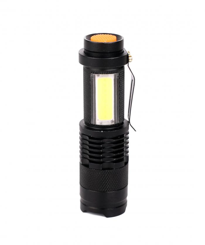 Фонарь ручной на батарейках Camelion LED51531