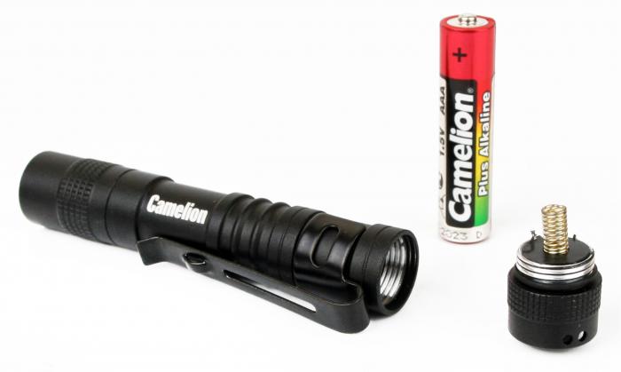 Фонарь ручной на батарейках Camelion LED51516