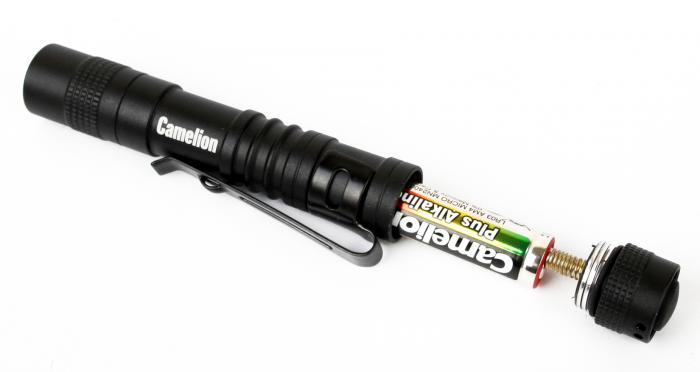 Фонарь ручной на батарейках Camelion LED51516