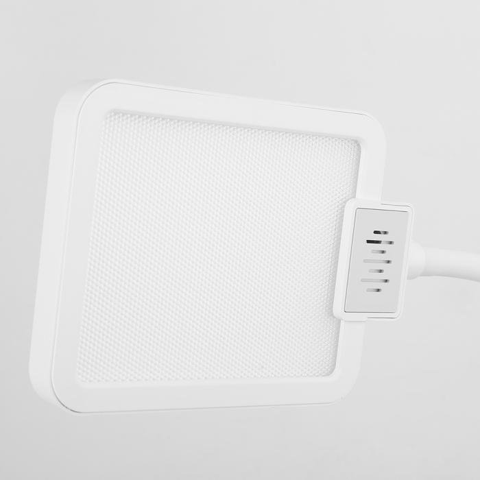 Светильник настольный KD-834 C01 белый LED