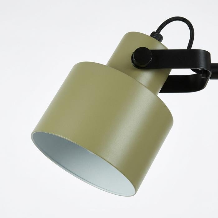 Светильник напольный металлический Camelion KD-439F C24 